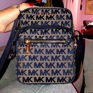 Small but spacious MK bag.